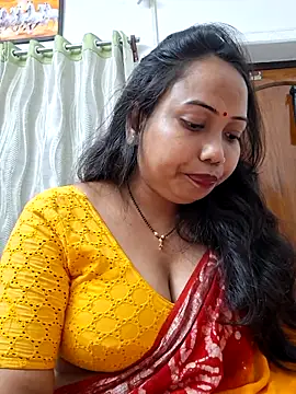 Snapshot of DREAM_GIRL-30 chatting on 5, 11, 2025 DREAM GIRL-30 online show from 5, 11, 2025