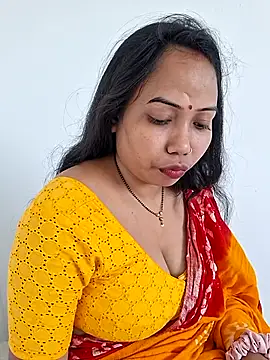 Snapshot of DREAM_GIRL-30 chatting on 23, 11, 2025 DREAM GIRL-30 online show from 23, 11, 2025