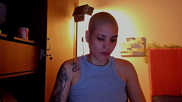 Charlee pink online show from 14, 3, 2026