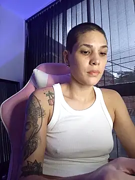Charlee pink online show from 29, 12, 2024