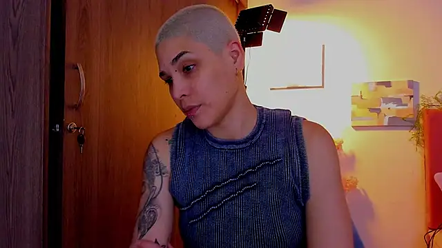 Charlee pink online show from 21, 3, 2026