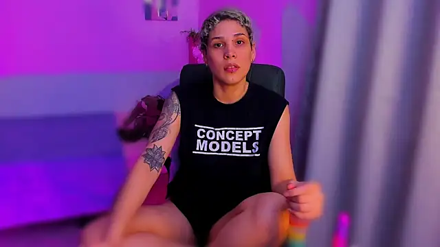 Charlee pink online show from 23, 11, 2025