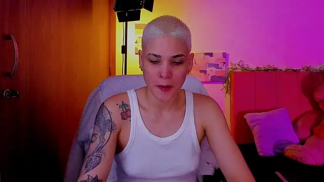 Charlee pink online show from 7, 4, 2026