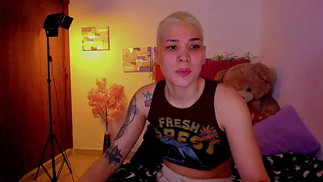 Charlee pink online show from 21, 4, 2026