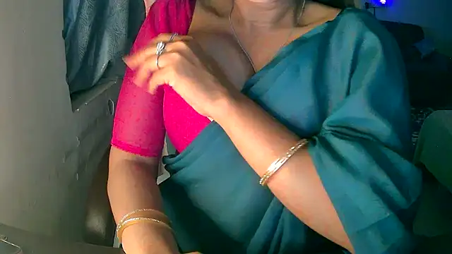 Cute-Tara online show from 16, 11, 2025