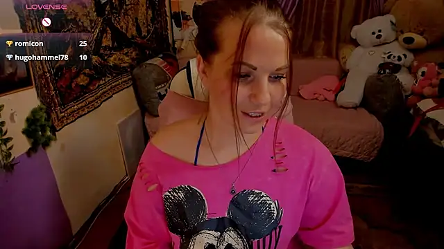 Snapshot of masha19981 chatting on 20, 7, 2026 masha19981 online show from 20, 7, 2026