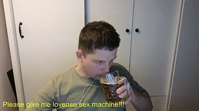 BigL0ve online show from 10, 4, 2026