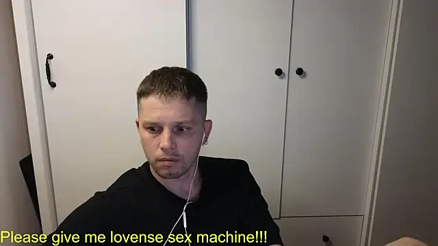Snapshot of BigL0ve chatting on 21, 5, 2026 BigL0ve online show from 21, 5, 2026
