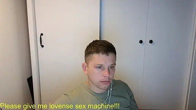 Snapshot of BigL0ve chatting on 29, 5, 2026 BigL0ve online show from 29, 5, 2026