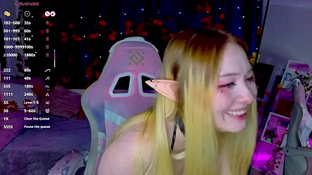 ElswythCovil online show from 15, 11, 2025