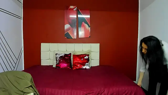 Abrillee1 online show from 4, 2, 2025