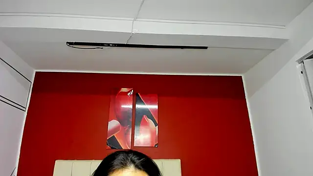 Abrillee1 online show from 21, 2, 2025