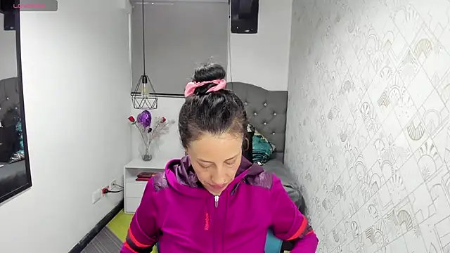 Abrillee1 online show from 21, 3, 2025