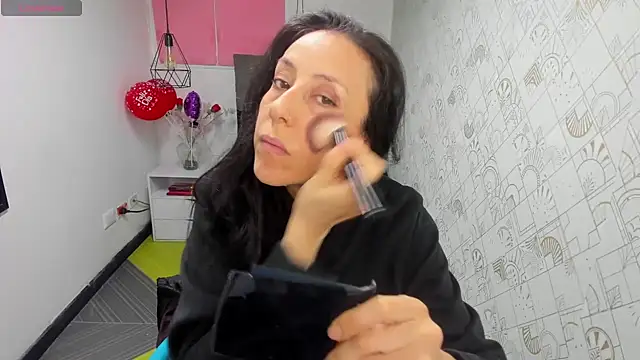 Abrillee1 online show from 11, 3, 2025