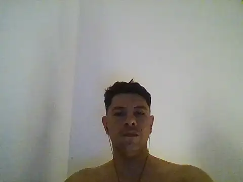 Snapshot of juiba1004 chatting on 15, 9, 2025 juiba1004 online show from 15, 9, 2025