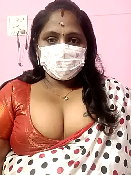 Snapshot of rithikka chatting on 19, 11, 2025 rithikka online show from 19, 11, 2025