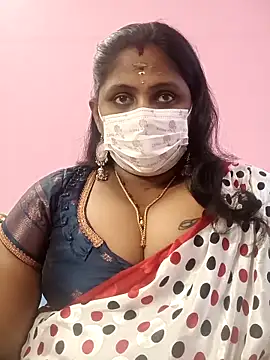 Snapshot of rithikka chatting on 28, 11, 2025 rithikka online show from 28, 11, 2025