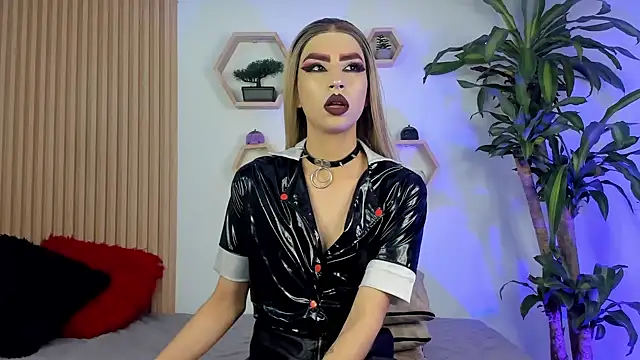 Snapshot of BrianaSchafer chatting on 9, 10, 2025 BrianaSchafer online show from 9, 10, 2025