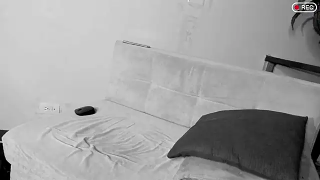 Nicholasrodrii online show from 21, 3, 2025