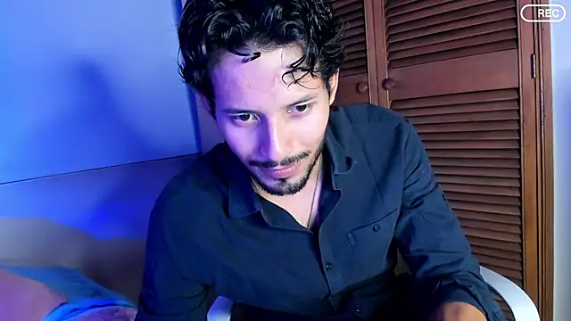 Nicholasrodrii online show from 13, 9, 2025