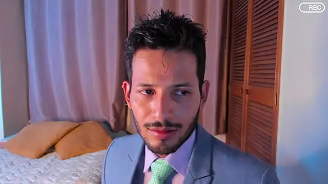 Nicholasrodrii online show from 16, 1, 2026