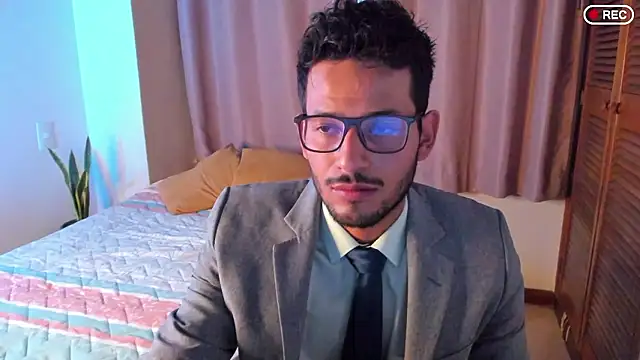 Nicholasrodrii online show from 13, 1, 2026