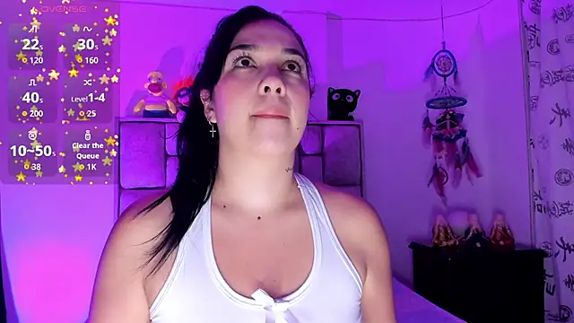 brianaGuzman online show from 3, 12, 2025