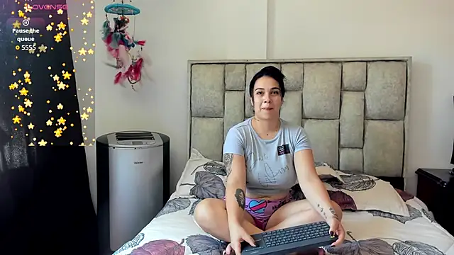 Snapshot of brianaGuzman chatting on 28, 6, 2026 brianaGuzman online show from 28, 6, 2026