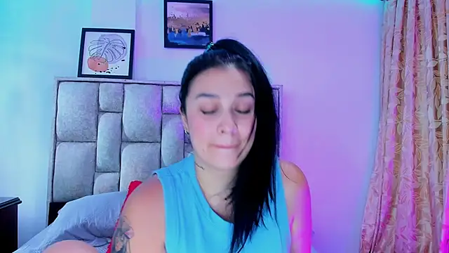 brianaGuzman online show from 7, 5, 2026