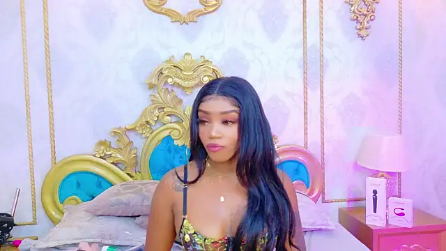 SalomeRestrepo online show from 1, 11, 2025