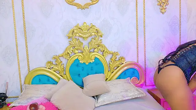 SalomeRestrepo online show from 29, 10, 2025