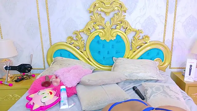 Snapshot of SalomeRestrepo chatting on 21, 9, 2025 SalomeRestrepo online show from 21, 9, 2025