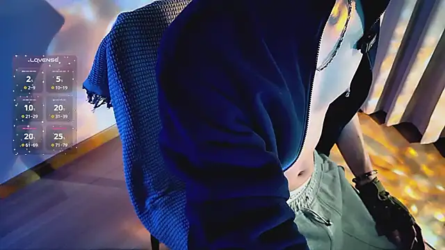 Snapshot of FEIYU001 chatting on 27, 10, 2025 FEIYU001 online show from 27, 10, 2025