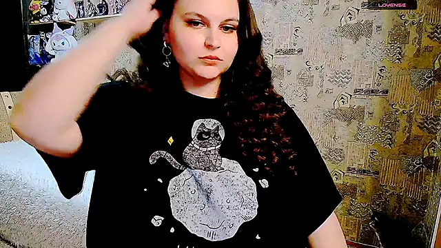 Snapshot of WhisperInTheDarkk chatting on 15, 6, 2026 WhisperInTheDarkk online show from 15, 6, 2026