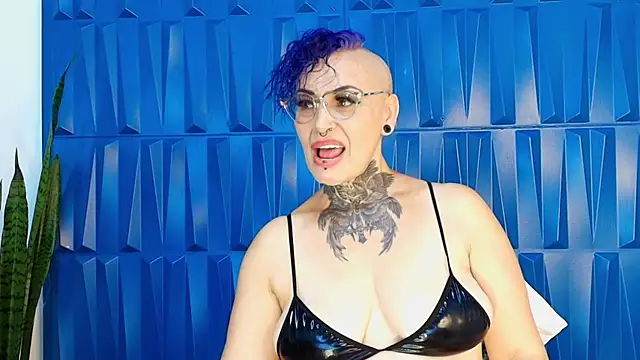 SandyyRose online show from 18, 2, 2025