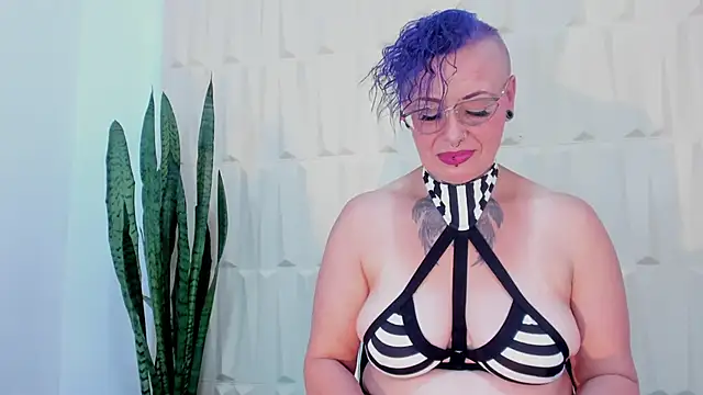SandyyRose online show from 17, 3, 2025