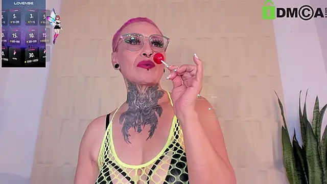 SandyyRose online show from 13, 9, 2025