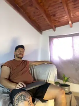 AndresSmith   online show from 28, 4, 2026