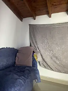 AndresSmith   online show from 7, 4, 2026