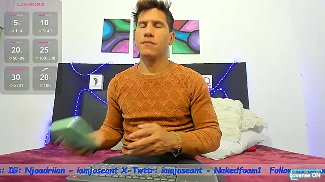 Snapshot of nakedfoam1 chatting on 10, 1, 2025 nakedfoam1 online show from 10, 1, 2025