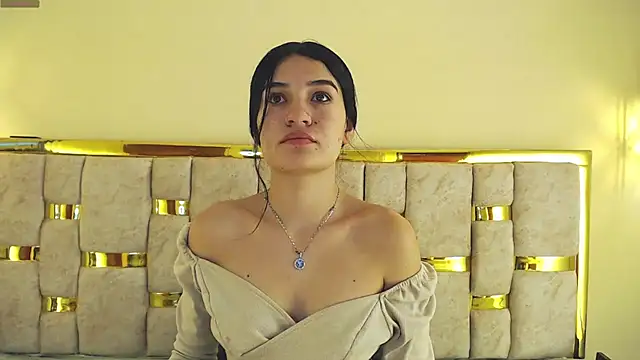 shantall24 online show from 24, 1, 2025