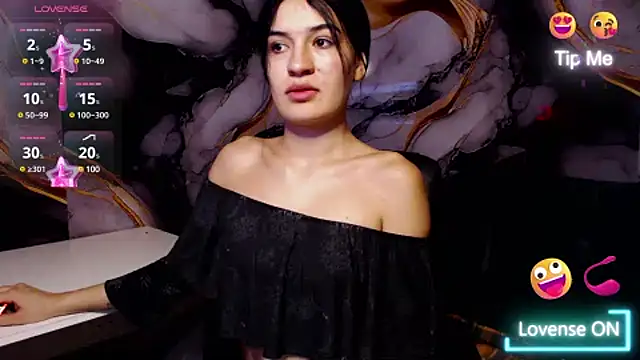 shantall24 online show from 4, 2, 2025