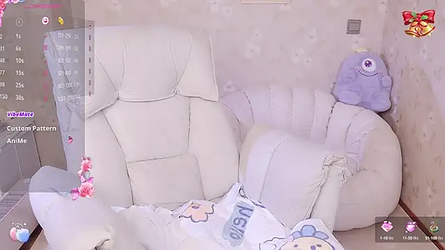 Snapshot of small_bell chatting on 14, 3, 2025 small bell online show from 14, 3, 2025