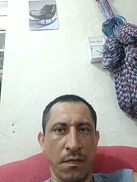 Snapshot of Hugoloco2 chatting on 3, 6, 2026 Hugoloco2 online show from 3, 6, 2026