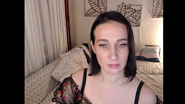 pepper milf online show from 11, 2, 2026