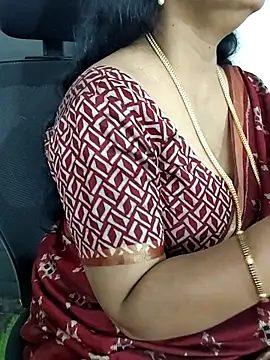 Snapshot of Deepthi_Mysore chatting on 11, 3, 2025 Deepthi Mysore online show from 11, 3, 2025