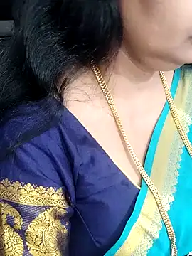 Snapshot of Deepthi_Mysore chatting on 9, 2, 2025 Deepthi Mysore online show from 9, 2, 2025