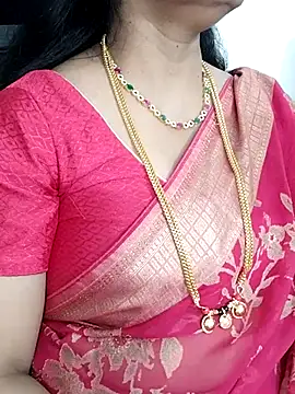 Snapshot of Deepthi_Mysore chatting on 18, 2, 2025 Deepthi Mysore online show from 18, 2, 2025