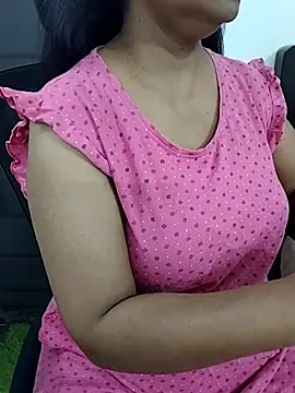 Snapshot of Deepthi_Mysore chatting on 4, 3, 2025 Deepthi Mysore online show from 4, 3, 2025