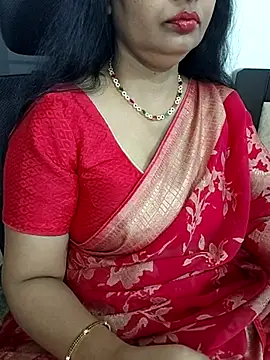 Snapshot of Deepthi_Mysore chatting on 8, 3, 2025 Deepthi Mysore online show from 8, 3, 2025